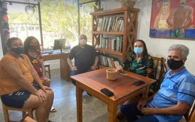 Reunião com representantes do Circuito Fluminense de Cultura Popular e Economia Solidária acontece em Búzios/RJ