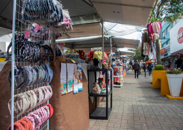 Feira de Inverno da Economia Solidária vai até dia 14 em São José dos Pinhais/PR